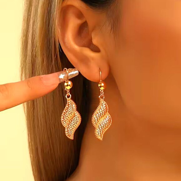 18K Gold Womens 2